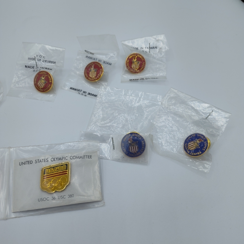 🏅 Vintage United States Olympic Committee (USOC) Lapel Pin Collection – Sealed - Picture 4 of 4